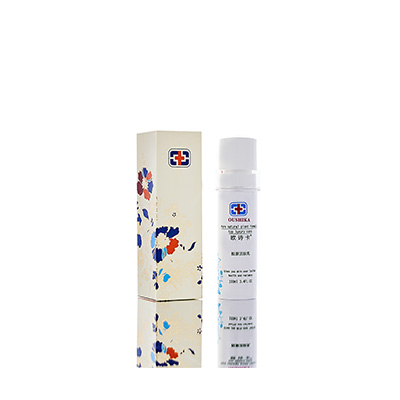 双峰会下雨的乳液